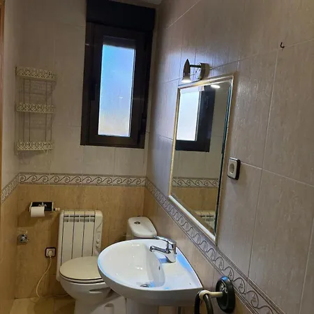 Vut Ajates 32 Appartamento Ávila