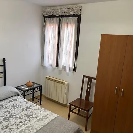 Vut Ajates 32 * Ávila