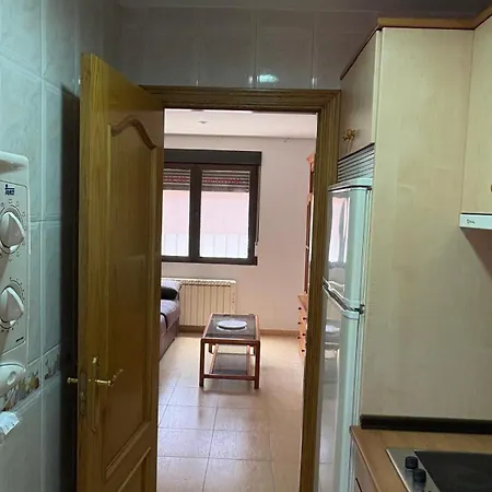 Vut Ajates 32 Appartamento *